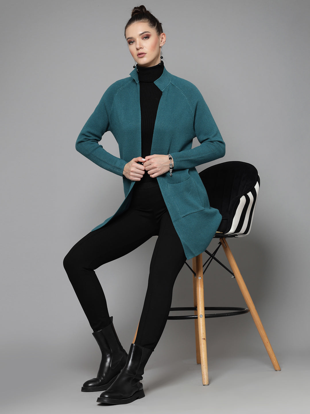 Mafadeny Women Winter Wear Teal Blue Longline Shrug