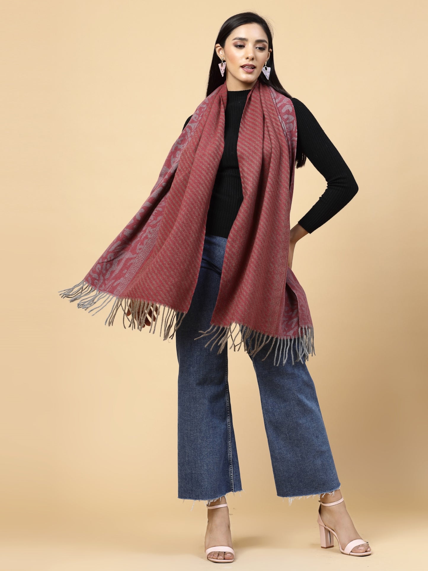 MAFADENY WINTER WRAP MEHROON STOLE - COZY COMFORT IN SUBTLE ELEGANCE