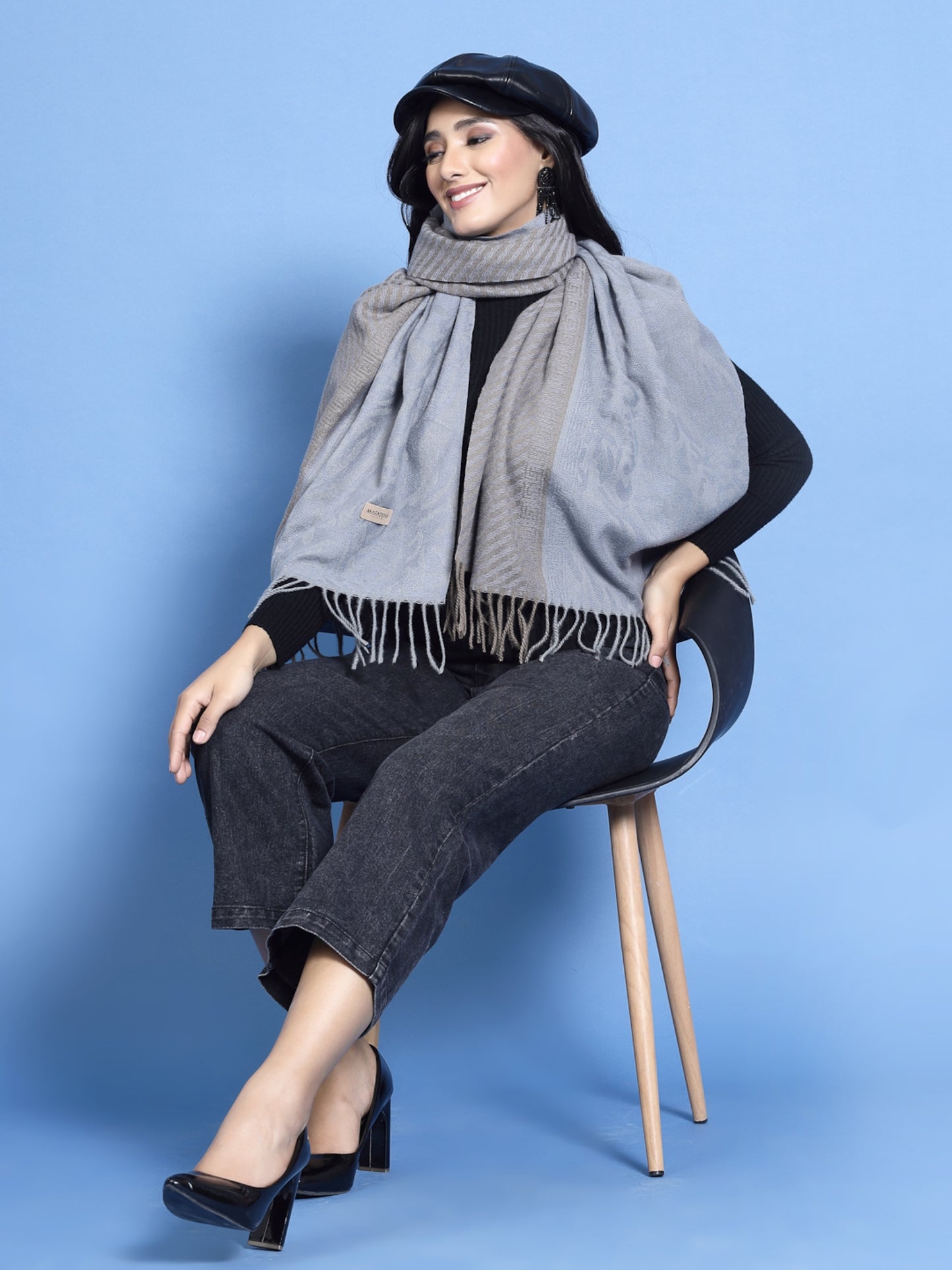 MAFADENY WINTER WRAP GREY STOLE - COZY COMFORT IN SUBTLE ELEGANCE