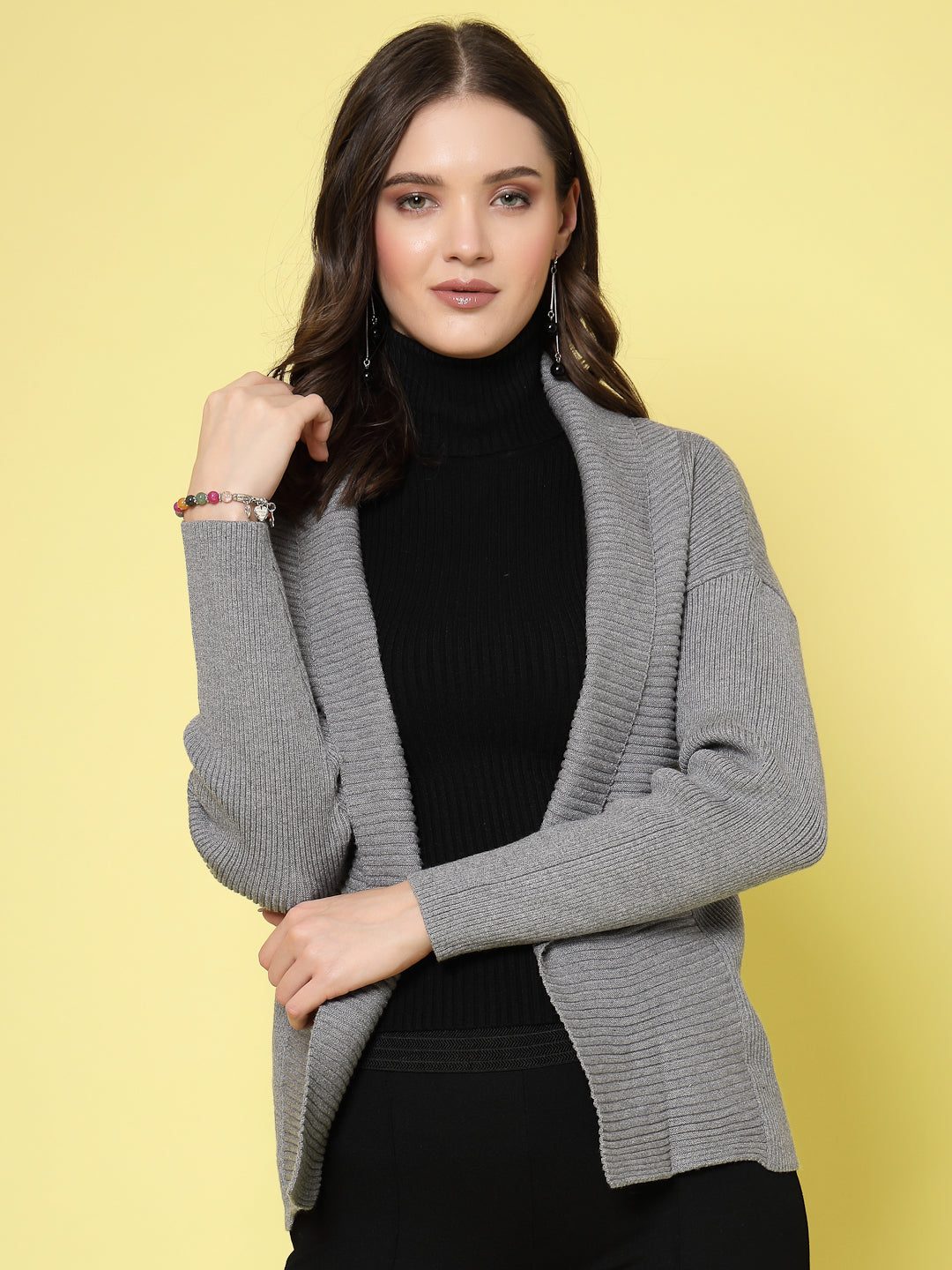 Mafadeny Women Winter Wear Grey Stylished & Cosy Shrug