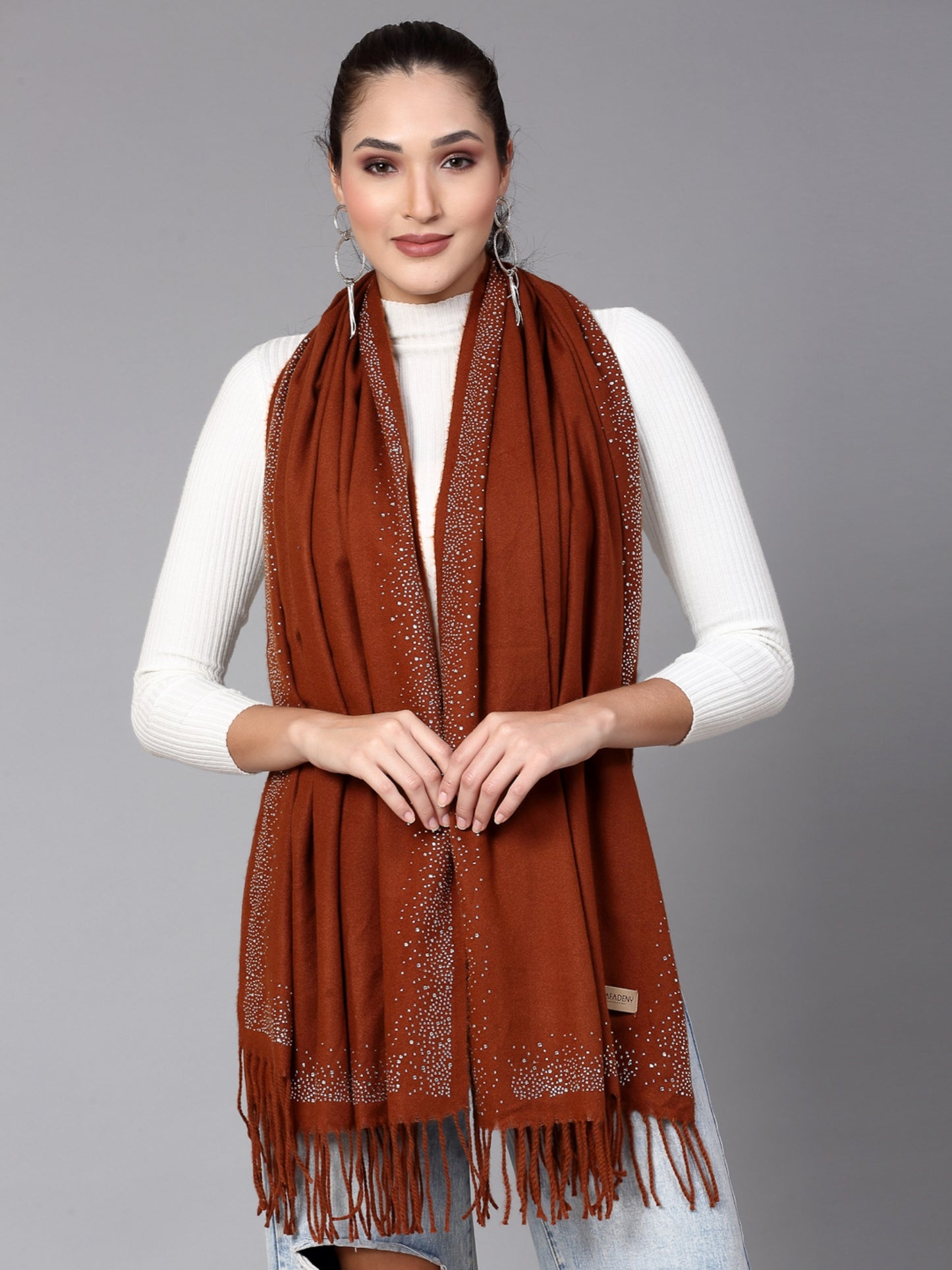 MAFADENY WINTER WRAP BROWN STOLE - COZY COMFORT IN SUBTLE ELEGANCE