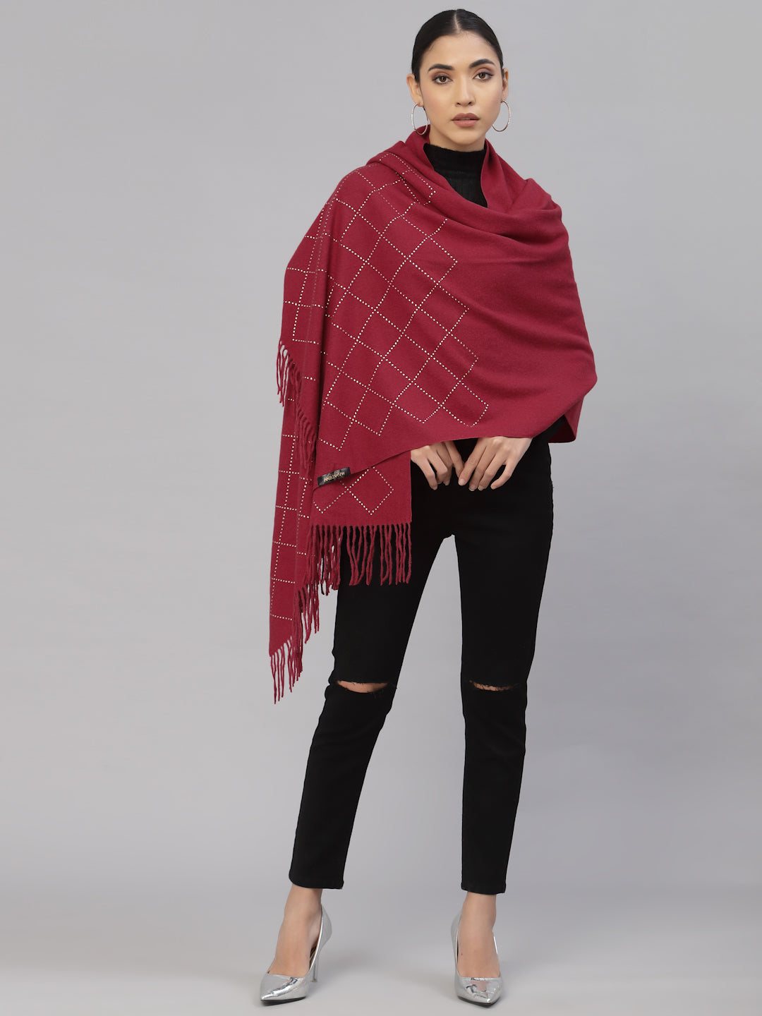 Mafadeny Embroidered Stole