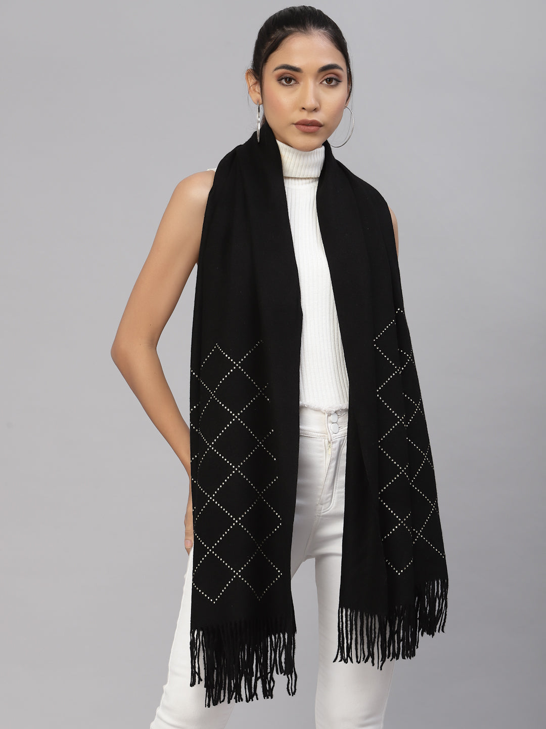 Mafadeny Women Black & White Checked Stole