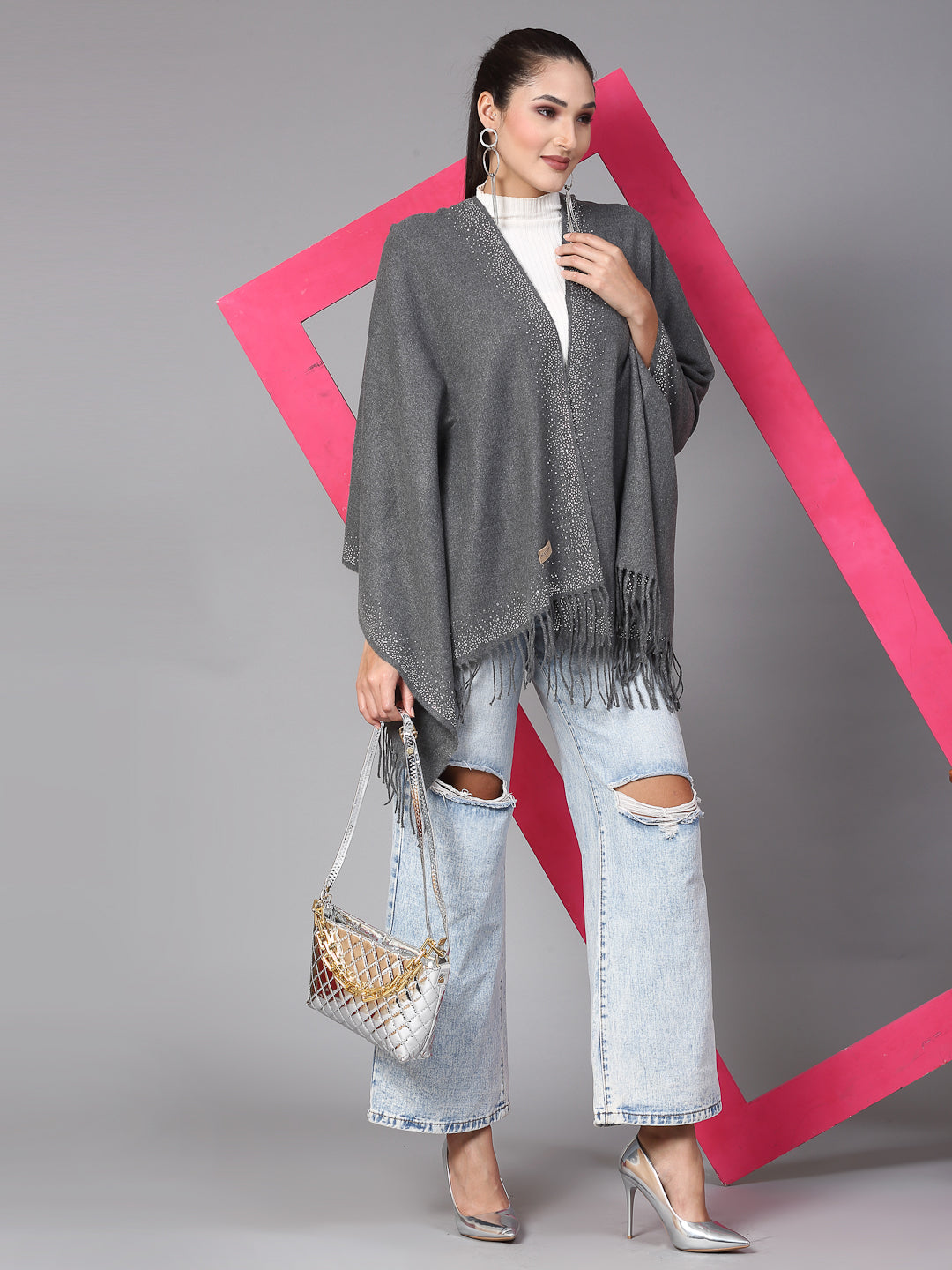 MAFADENY WINTER WRAP GREY STOLE - COZY COMFORT IN SUBTLE ELEGANCE