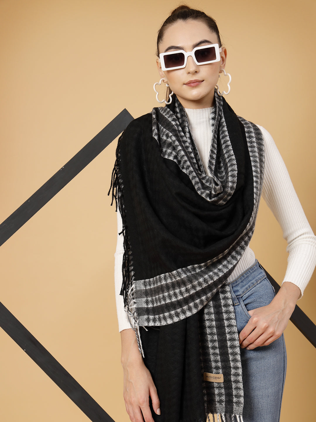 MAFADENY WINTER WRAP BLACK STOLE - COZY COMFORT IN SUBTLE ELEGANCE