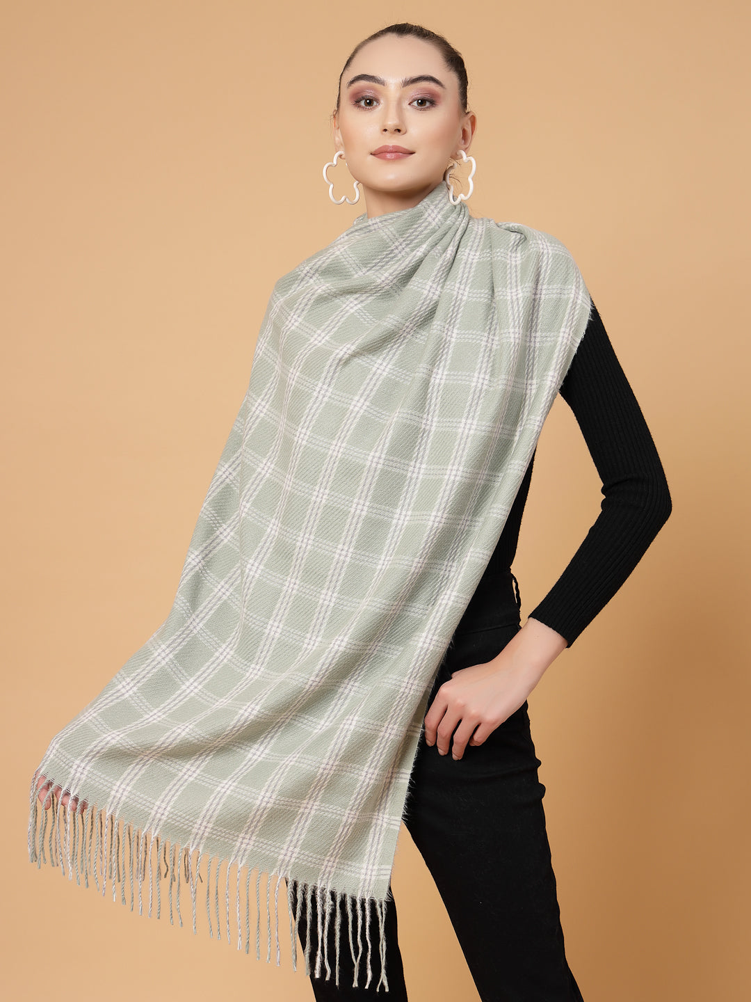 MAFADENY WINTER WRAP GREEN STOLE - COZY COMFORT IN SUBTLE ELEGANCE