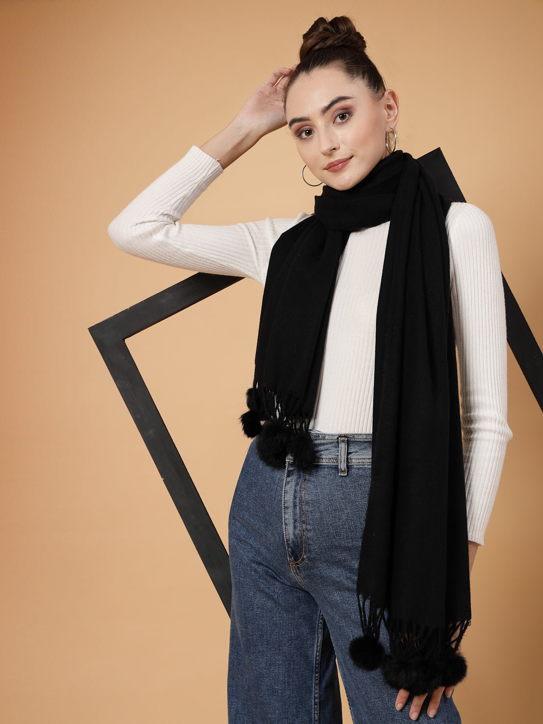 MAFADENY WINTER WRAP BLACK STOLE - COZY COMFORT IN SUBTLE ELEGANCE