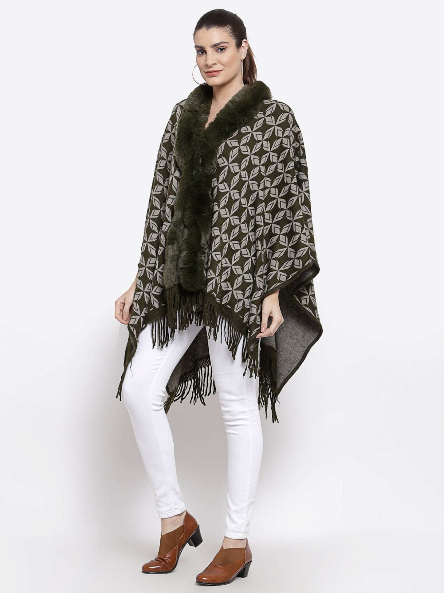 Mafadeny Women Green & Grey Printed Poncho with Fringed Detail