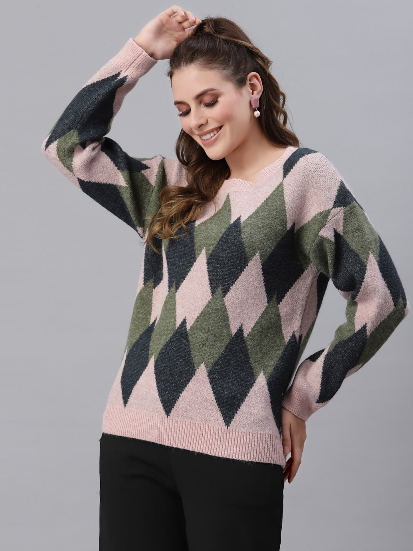 Mafadeny Women Pink & Olive Green Printed Pullover