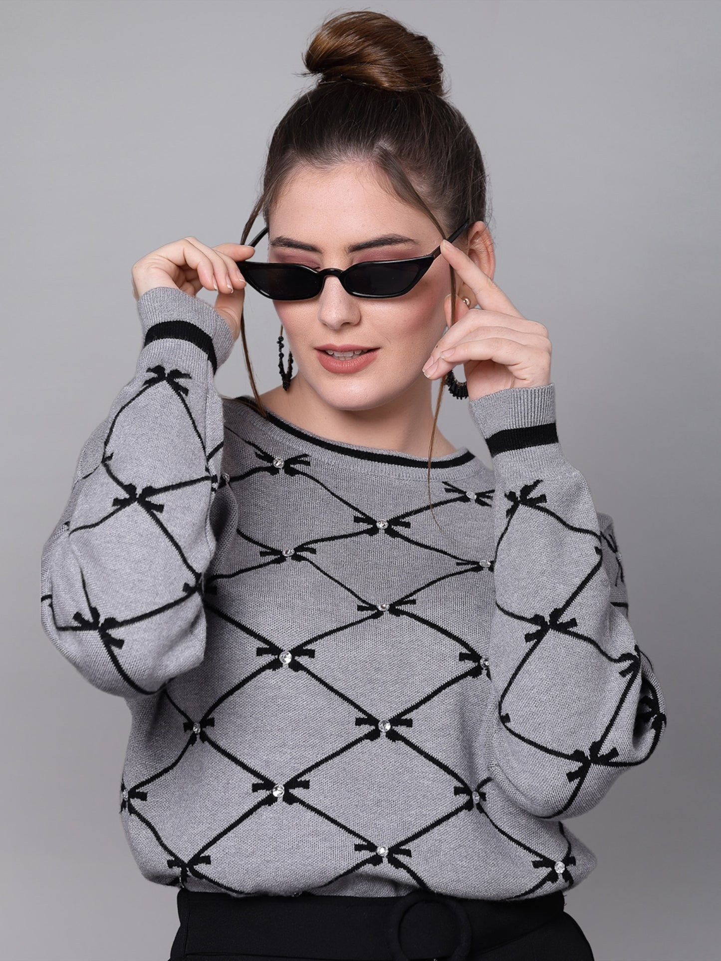 Mafadeny Women Grey & Black Checked Pullover with Embellished Detail