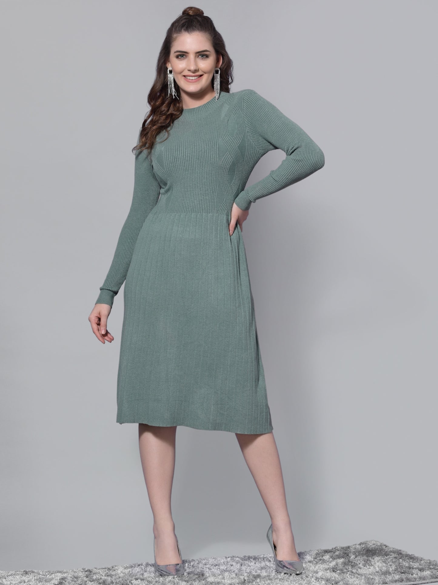 Mafadeny Women Green Midi Fit and Flare Warm Dress