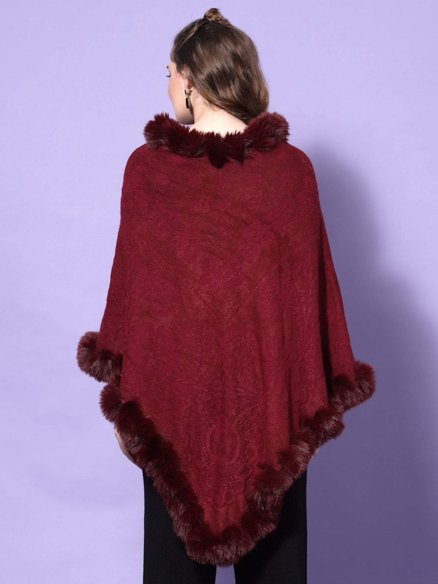 Mafadeny Women Maroon Solid Faux Fur Asymmetric Hem Poncho