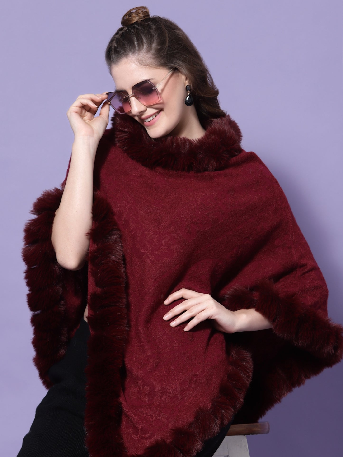 Mafadeny Women Maroon Solid Faux Fur Asymmetric Hem Poncho