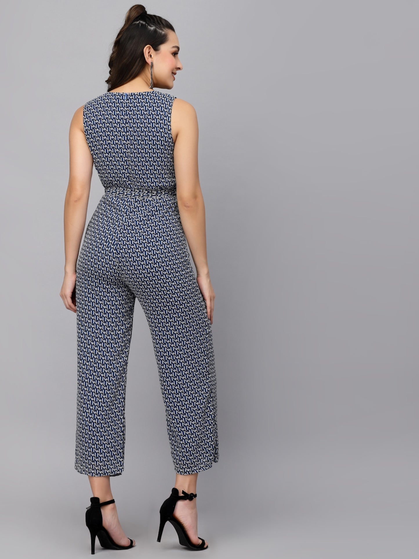 Mafadeny V-Neck Basic Jumpsuit