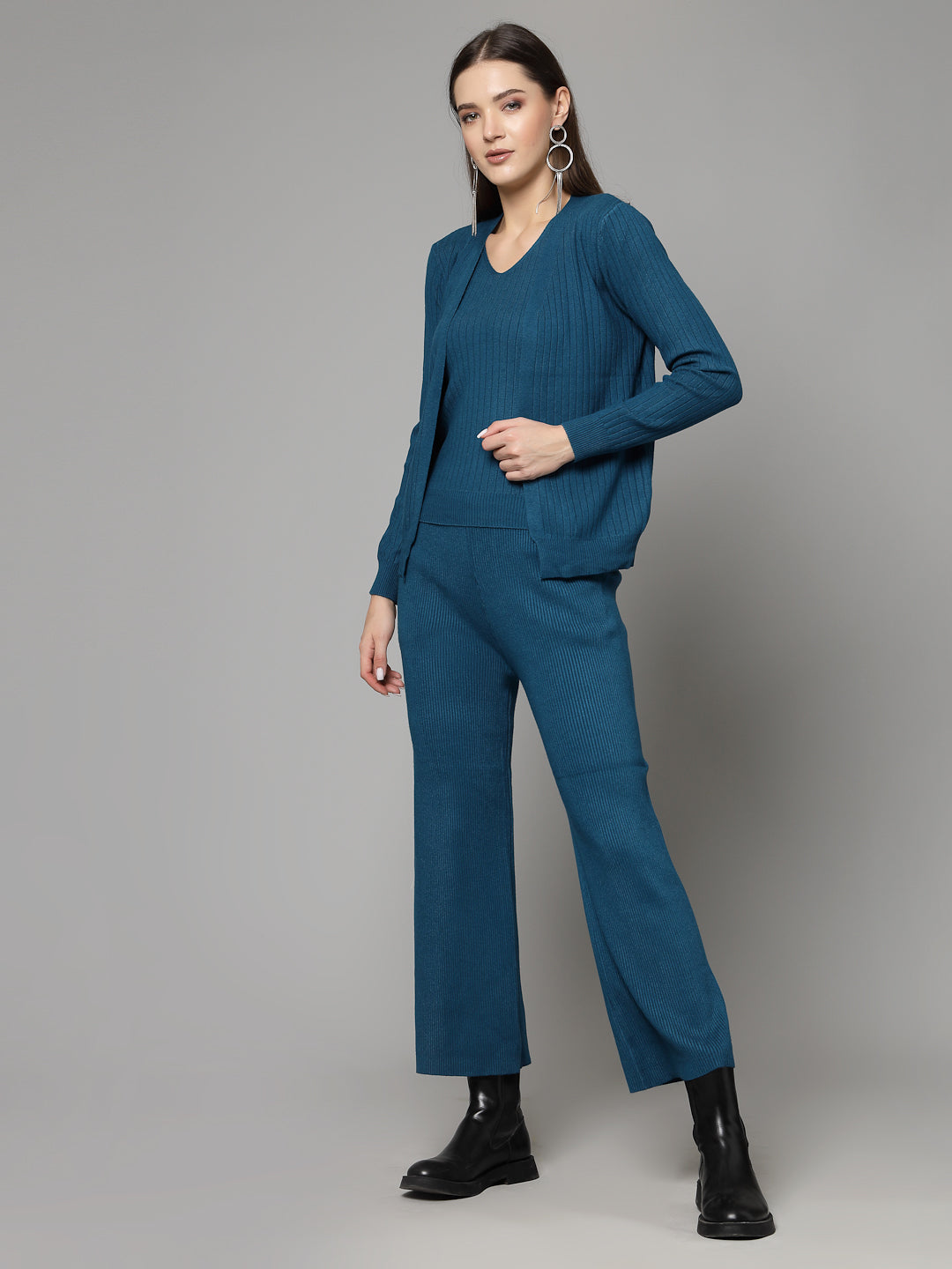 Mafadeny Women Winter  Wear Solid Teal Blue Top with Shrug & Trouser Co-Ords Set