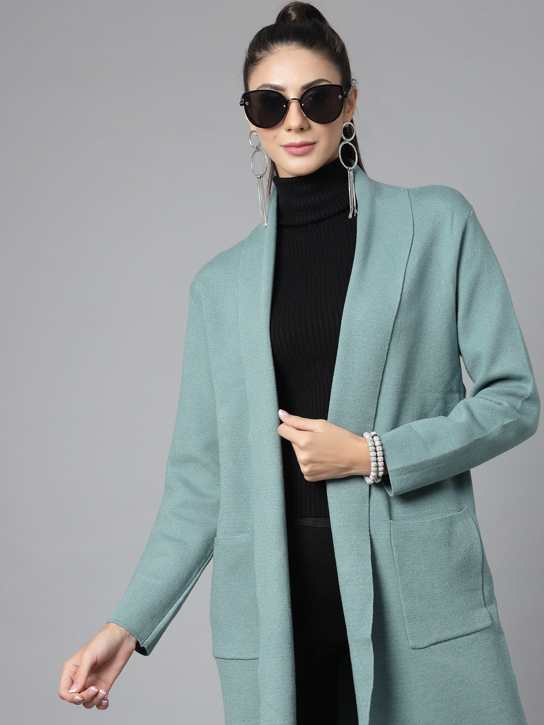 Mafadeny Women Winter Wear Green Longline Shrug