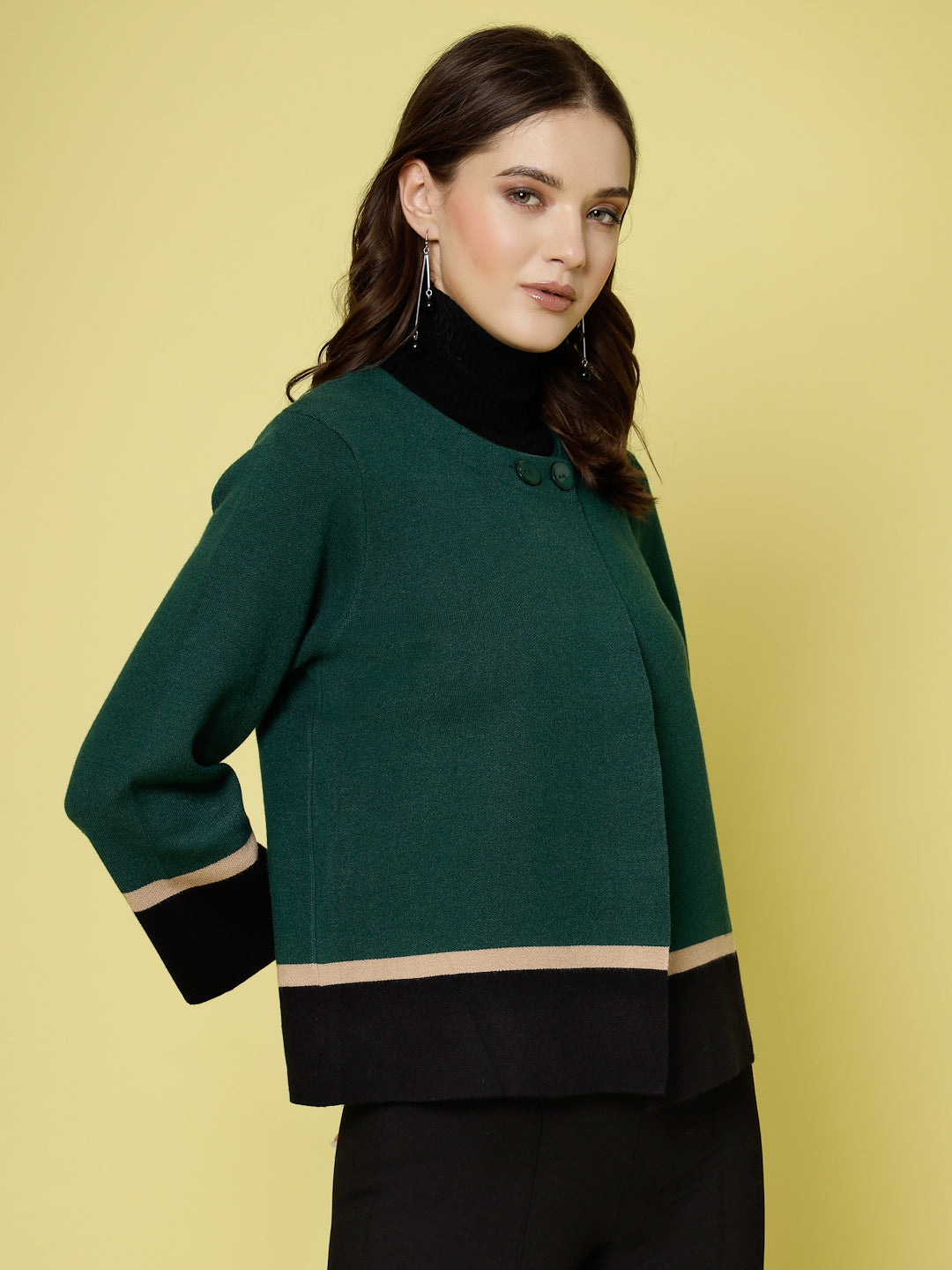 Mafadeny Women Winter Wear Green Stylished & Cosy Shrug