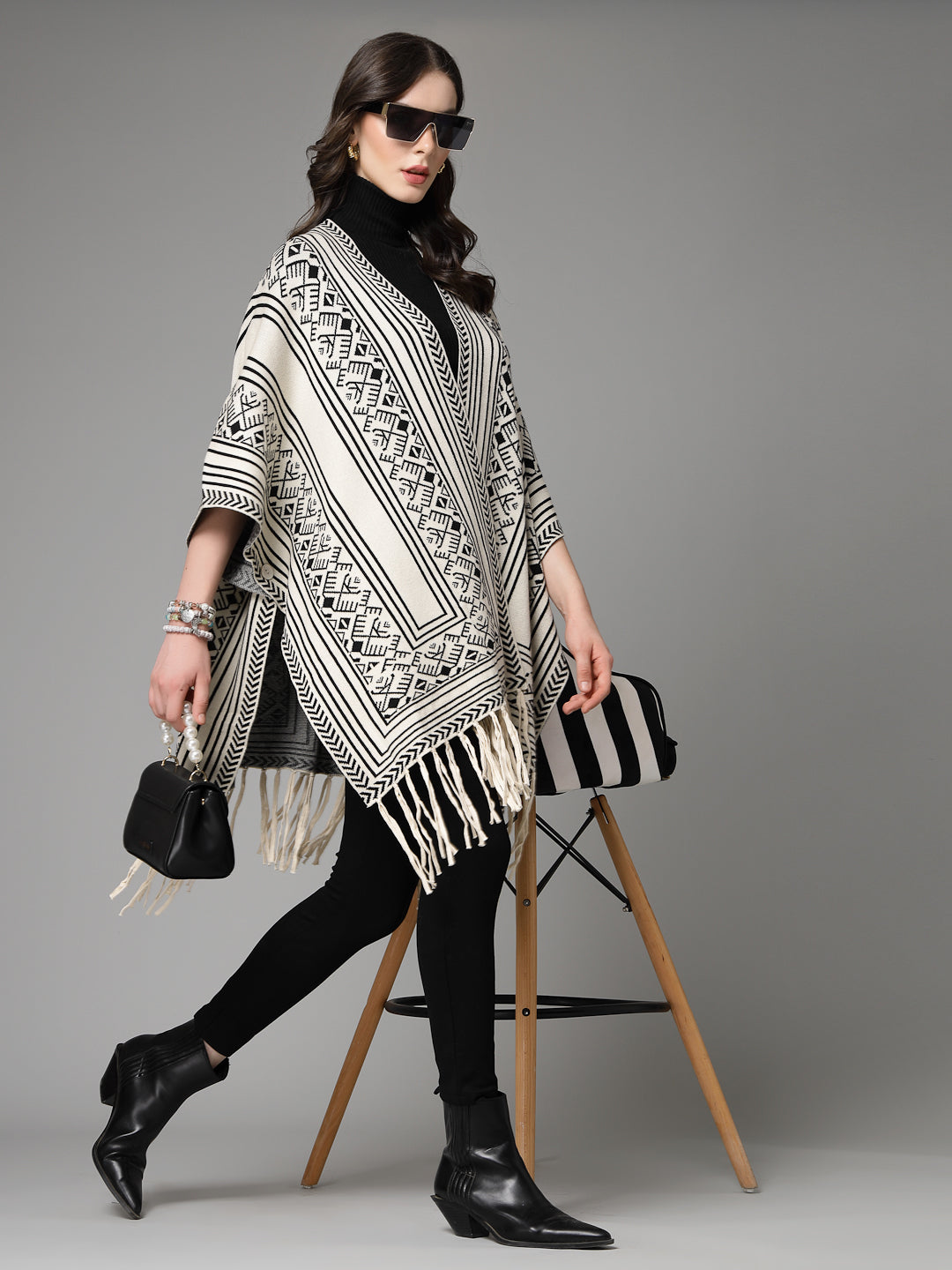 Mafadeny Women Winter Wear Black & Off White Printed Stylish & Cosy Ponchoo